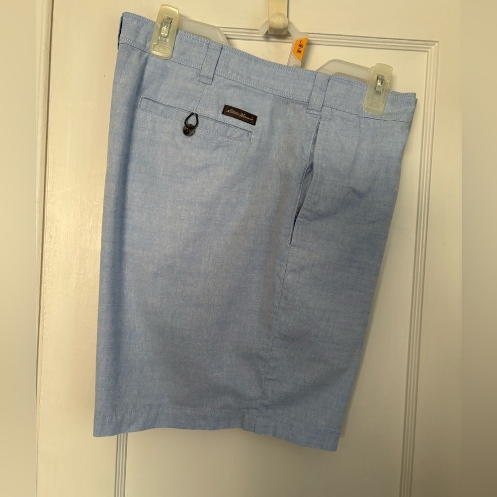 Eddie Bauer Classic Light Blue Flat Front Shorts Lightweight Cotton, size: 40